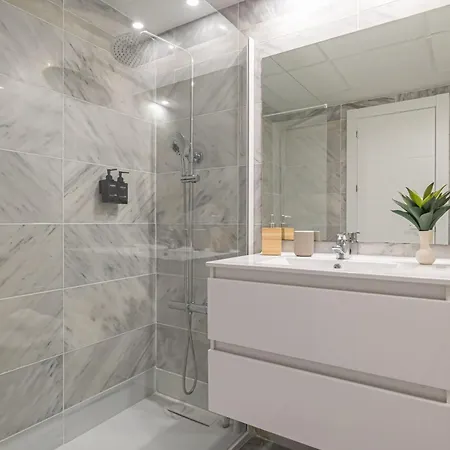 Center Ll Appartement *